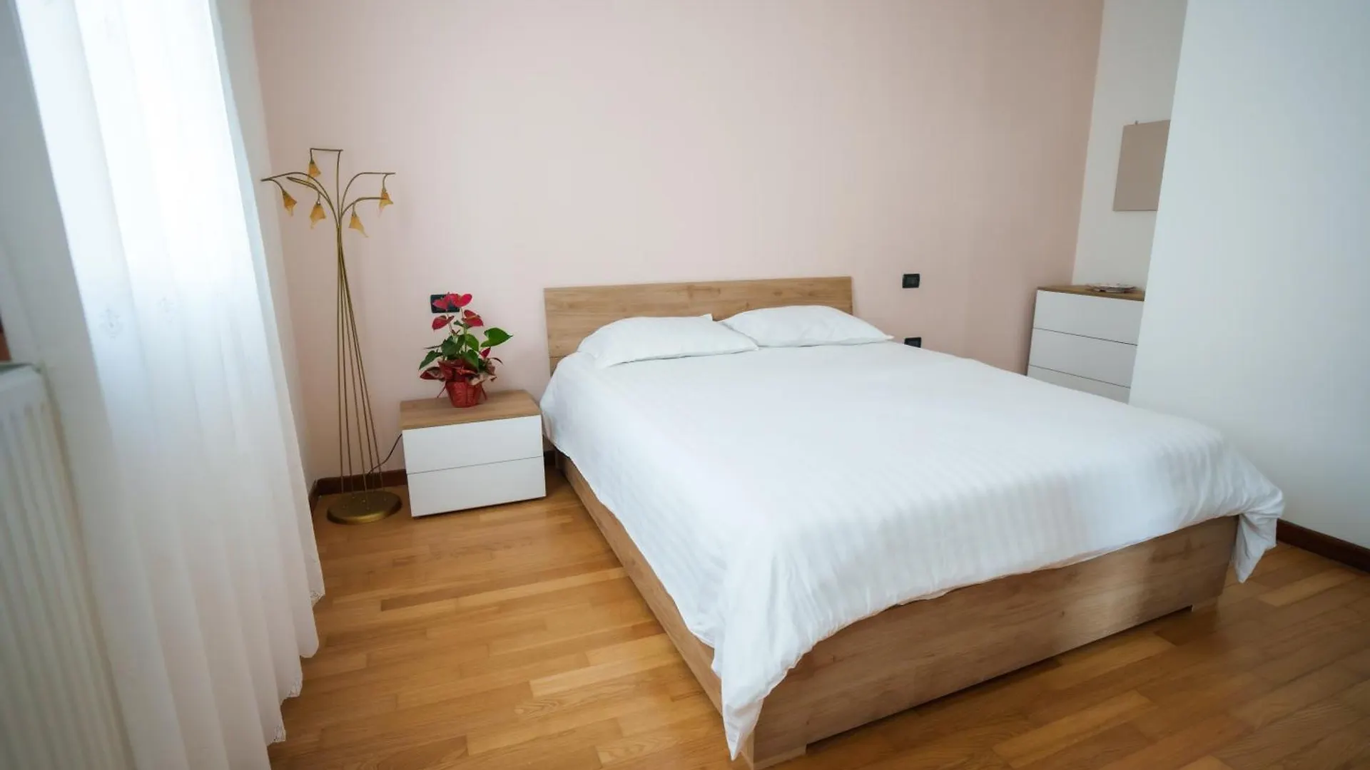 Al Capitello Apartment Vidor